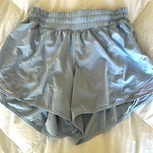 lululemon hotty hot 4’